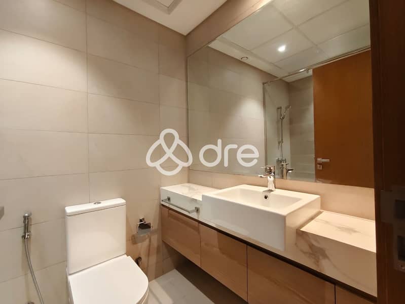 Vacant | Chiller Free | Vastu Compliant - Image 12