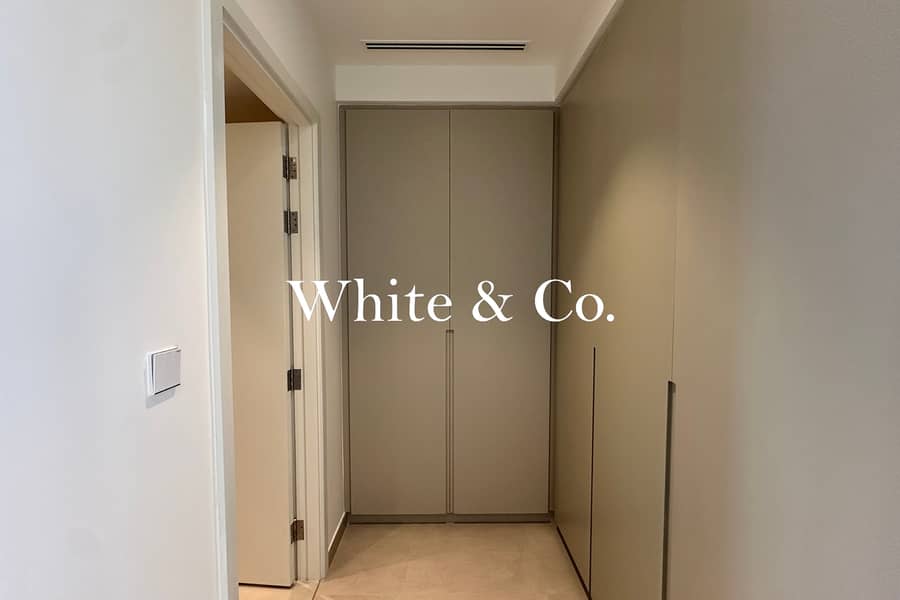 Prime Location | Vacant | Lagoon Views - Image 8