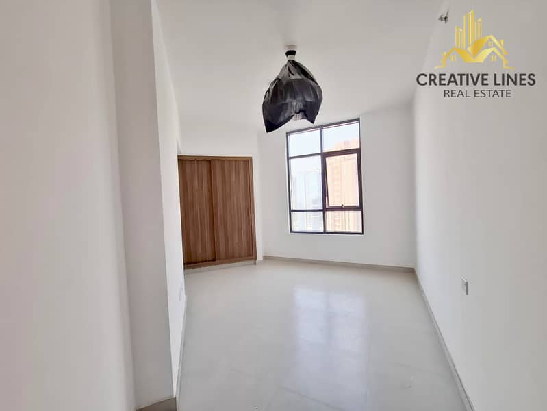 Spacious 2BHK in Brand New Building with All Amenities - Image 6