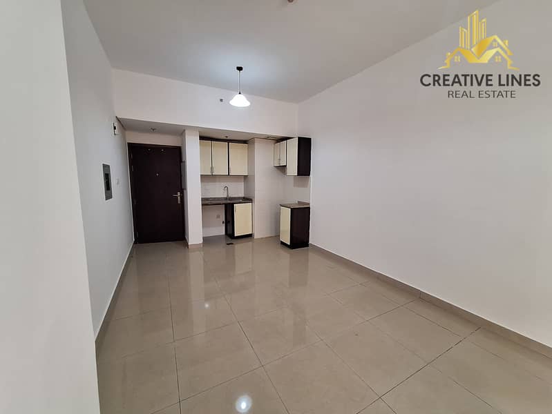 Affordable price studio available front of rta bus stop only 40k al nahda dubai