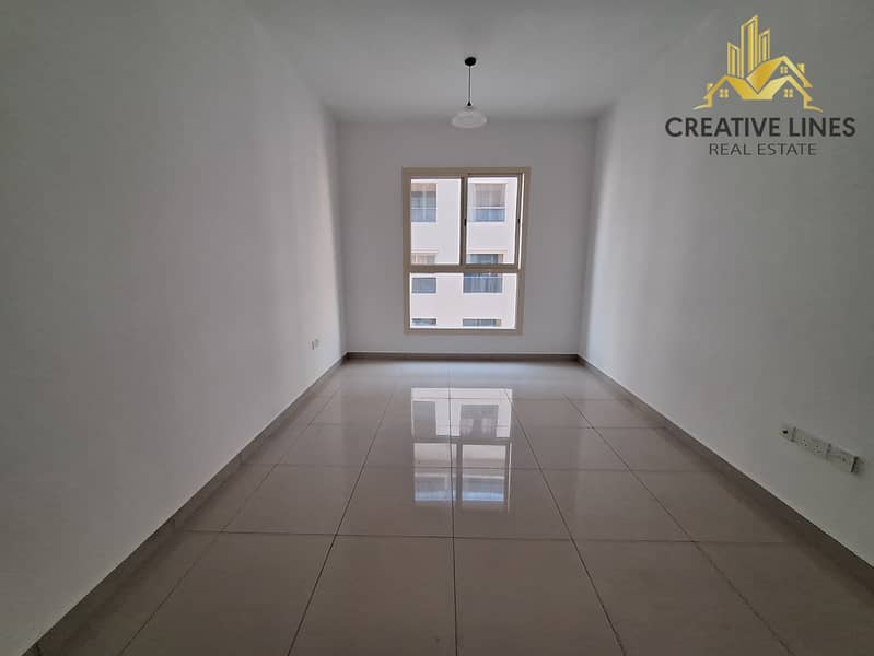 Affordable price studio available front of rta bus stop only 40k al nahda dubai
