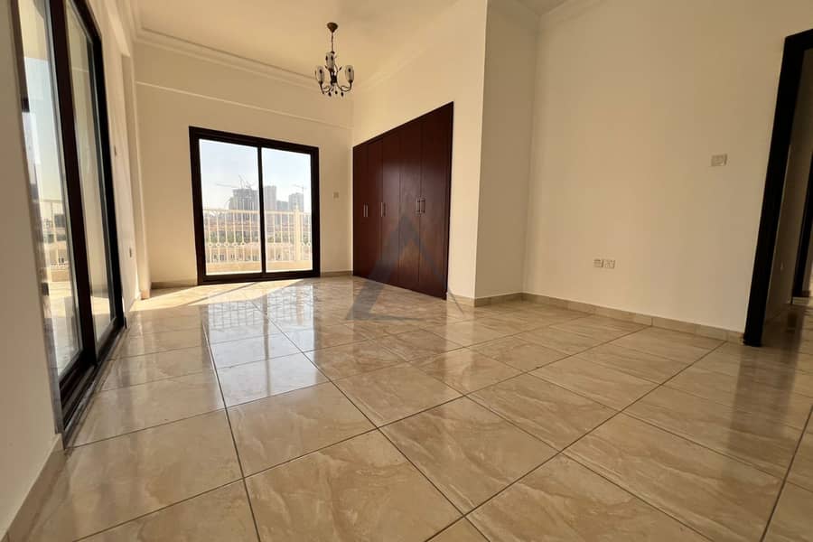 Spacious 2BR with Separate Storage Room fully Close Kitchen .