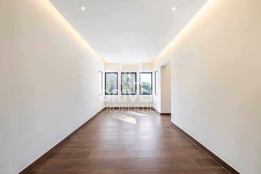 Fully Renovated Villa | Private Pool | Modern Plan - Image 12