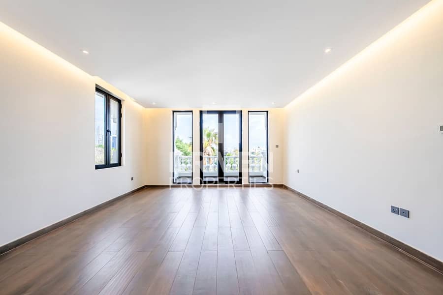 Fully Renovated Villa | Private Pool | Modern Plan - Image 16