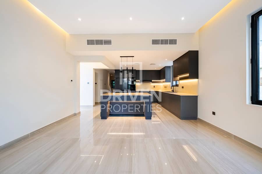 Fully Renovated Villa | Private Pool | Modern Plan - Image 11