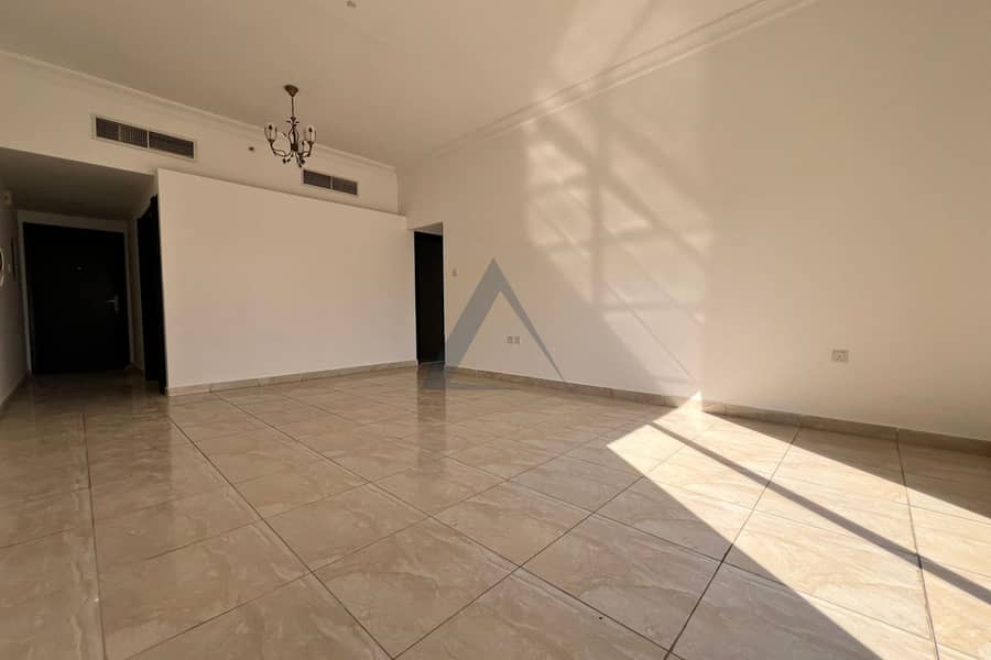 Spacious 2BR with Separate Storage Room fully Close Kitchen .