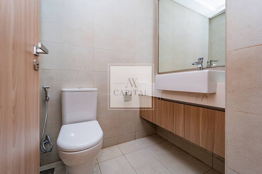 Exclusive studio | Great ROI | Waterfront Living - Image 7