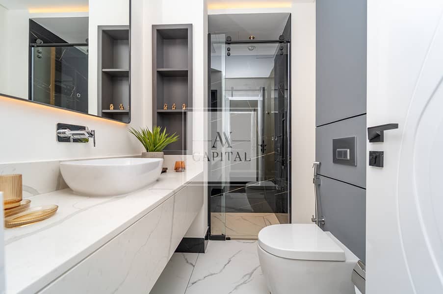 Smart Home | Furnished | Canal View | Vacant - Image 9