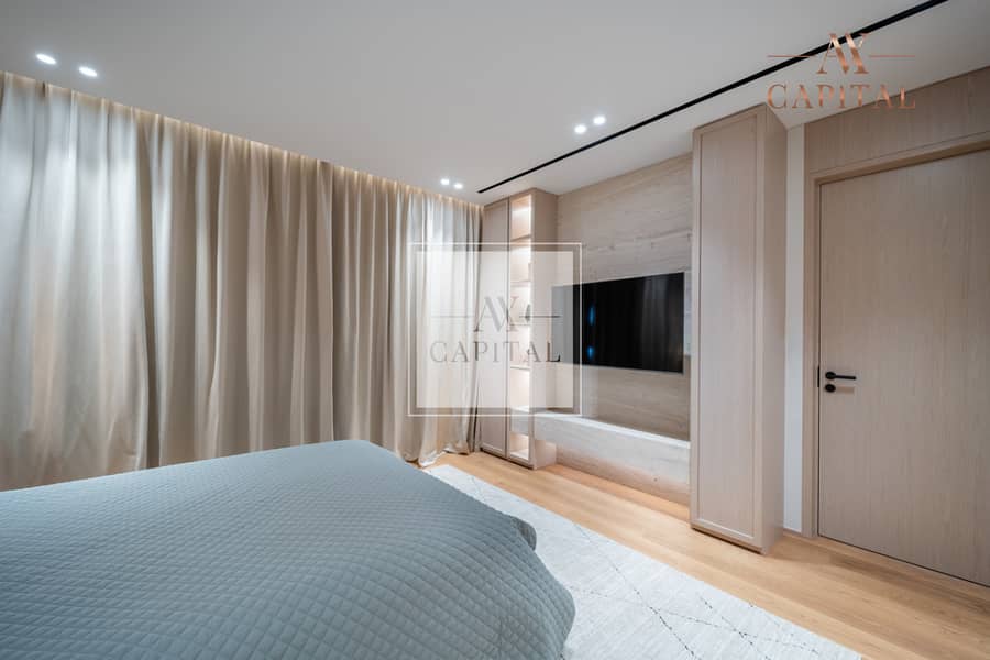 Almost TIP Villa I Atlantis View I 5BR | TV room - Image 14