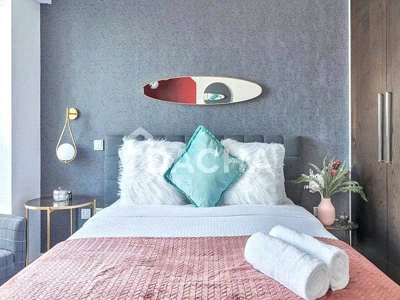 BEST PRICED | Penthouse | City Sea View - Image 14