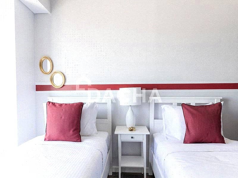 BEST PRICED | Penthouse | City Sea View - Image 17