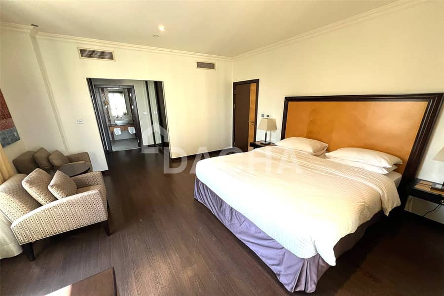 LAST UNIT High Floor | Marina Palm | BALCONY