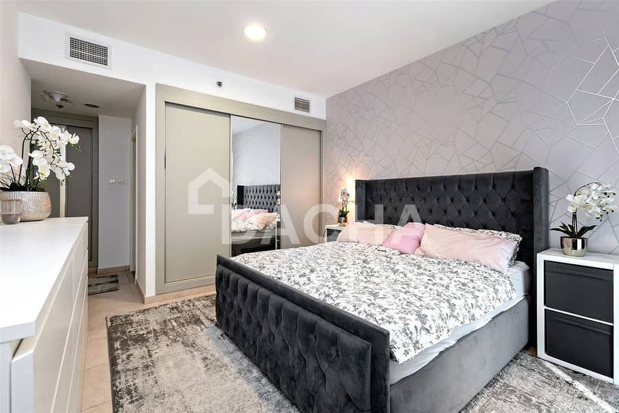 BEST PRICED Marina View Sea | High Floor | Vacant - Image 14