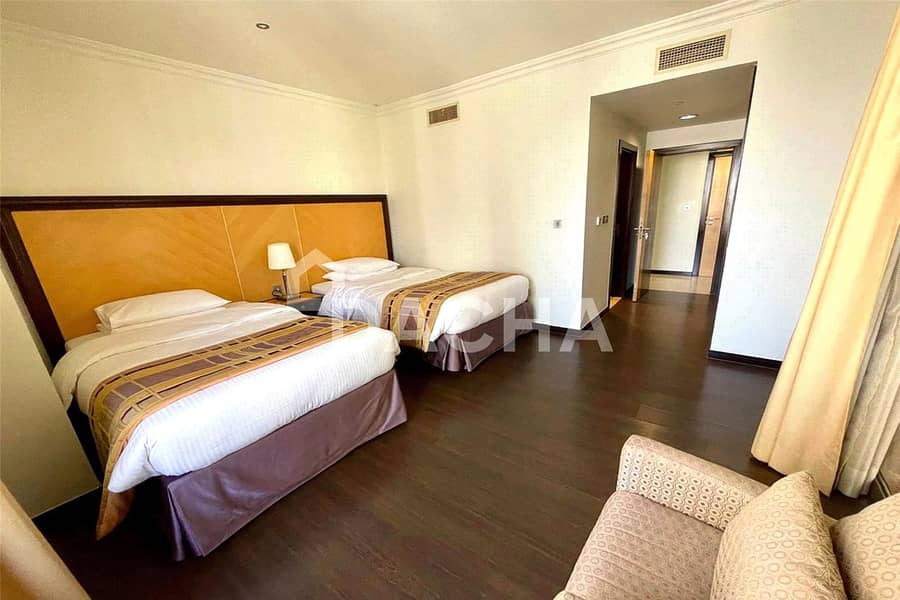 BEST PRICED | High Floor | Upgraded | Marina View - Image 15