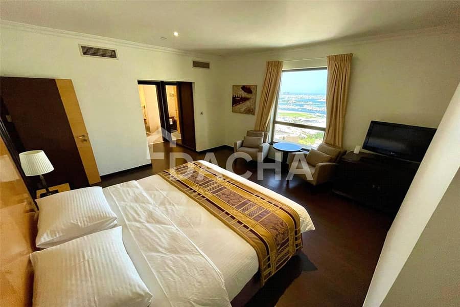 BEST PRICED | High Floor | Upgraded | Marina View - Image 23