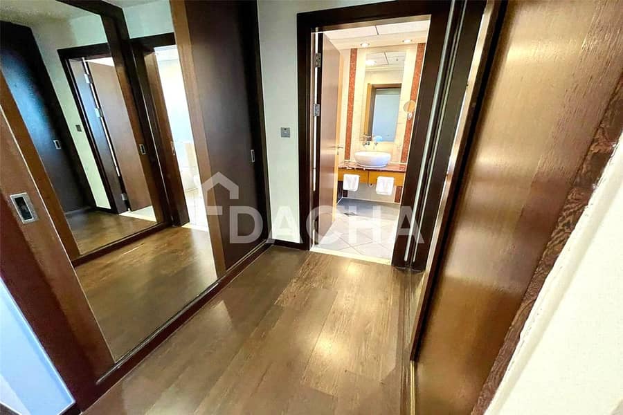 BEST PRICED | High Floor | Upgraded | Marina View - Image 26