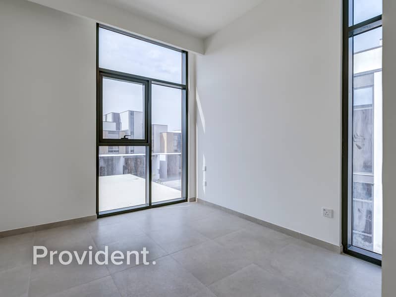 Brand New | Unfurnished | Corner Unit