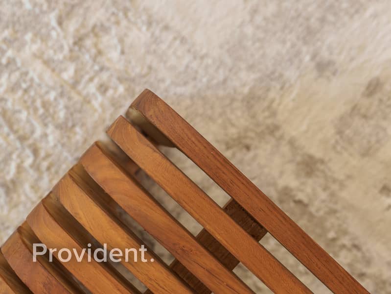 Elegant | 2-Br Apartment | Prime Coastal Living - Image 9