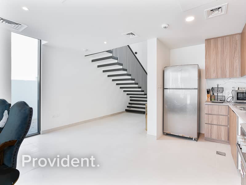 Modern Living | Stylish Townhouse | Prime Location - Image 6