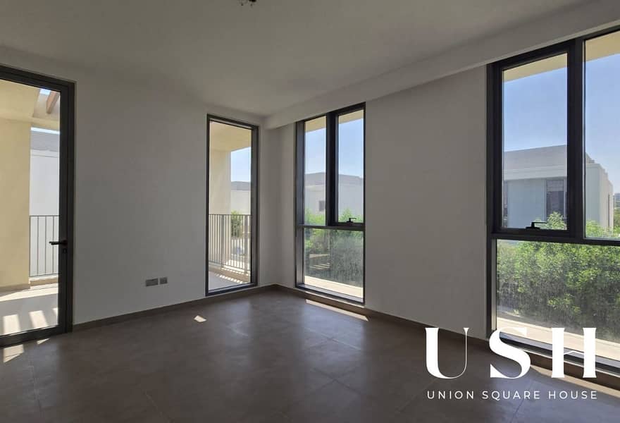 Ready to move | Single row | E3 - Image 7