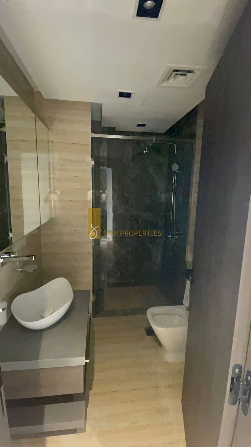 BRAND NEW | COMMUNITY PARK VIEW | HIGH FLOOR - Image 7