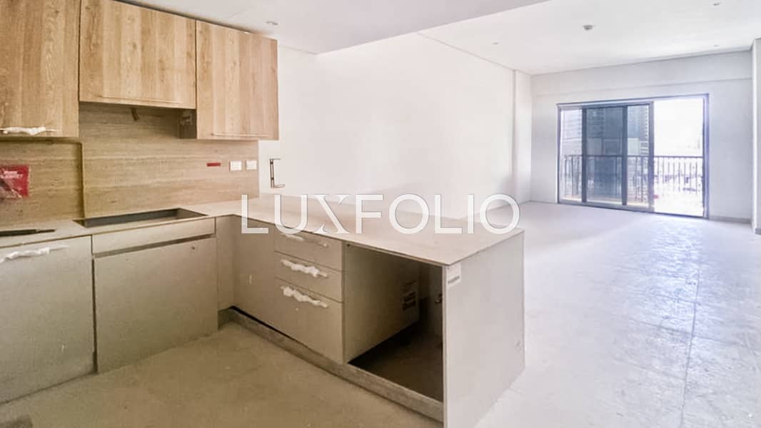 Upgraded | Open Kitchen | Family-Friendly Community