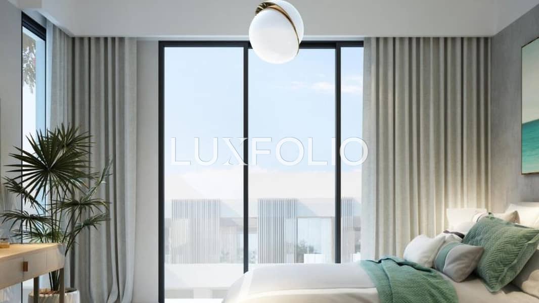 Best Location | Single Row | On Golden Beach - Image 10