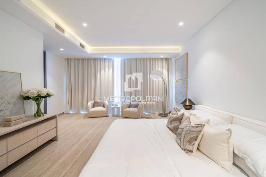 First Row | Park View | Large Layout - Image 14