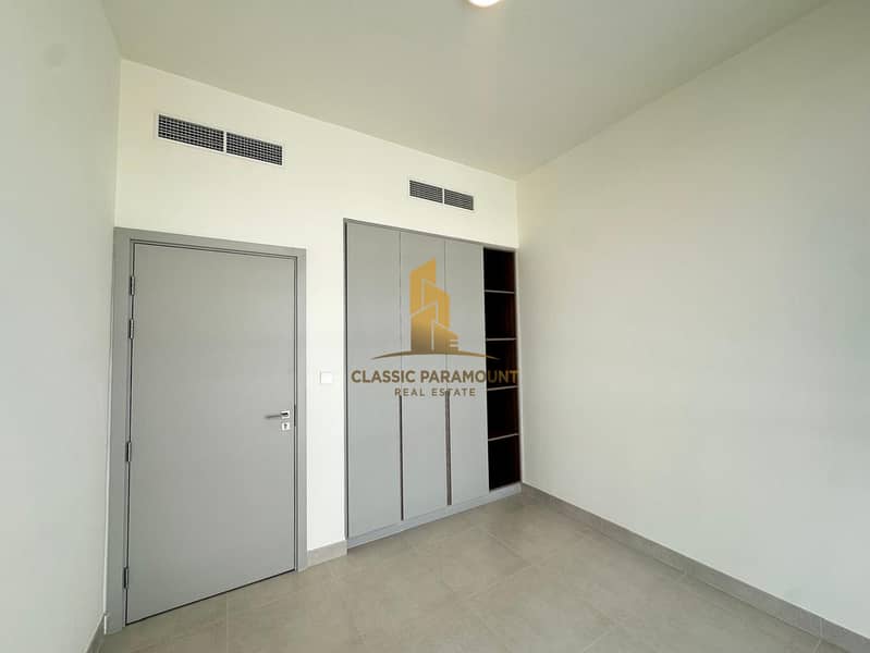 Ready To Move In | Spacious Layout | Single Row - Image 6