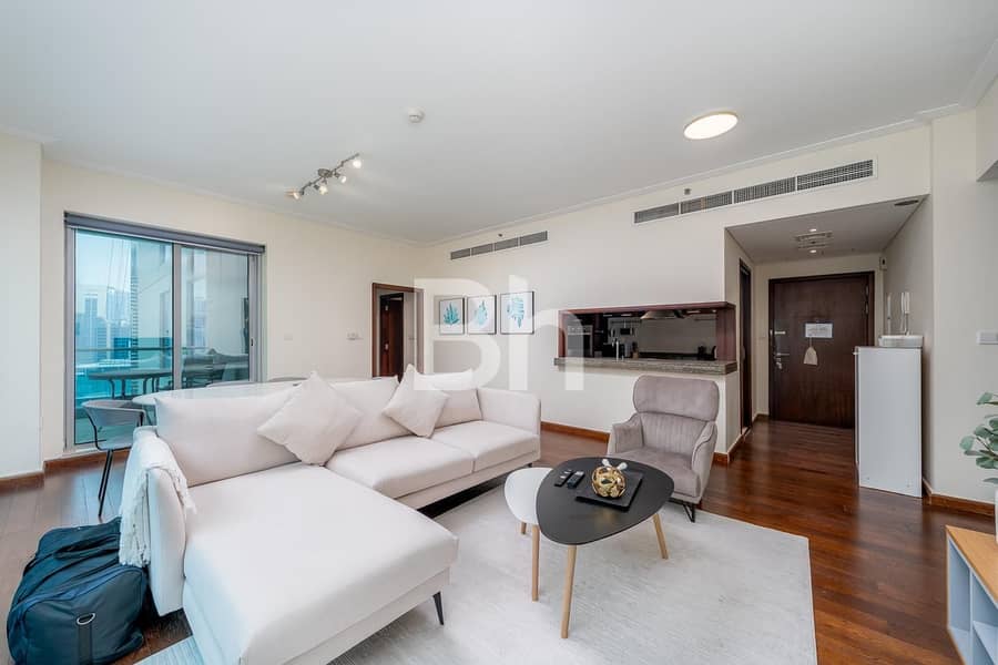 Vacant | Immaculate | Partial Sea and Marina View