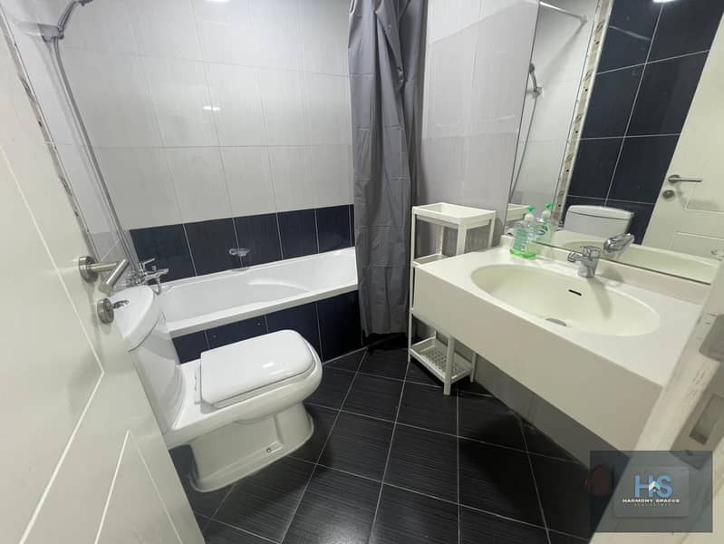 SPACIOUS 3BHK | CHILLER FREE | VACANT - Image 14