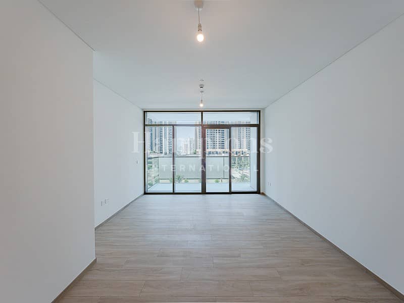 Unfurnished | Mid Floor | Community View - Image 18