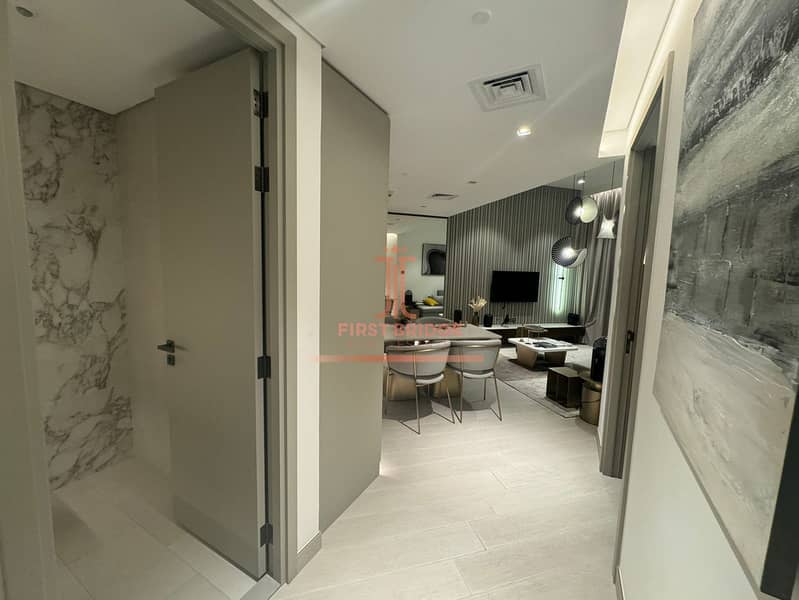 Creek and Lagoon view | High Floor | Unobstructed - Image 12