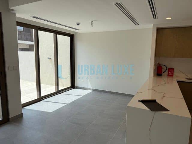 Brand New Bright 3 bedroom plus maid - Image 6