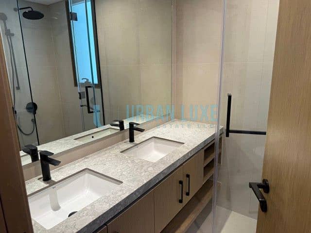 Brand New Bright 3 bedroom plus maid - Image 11