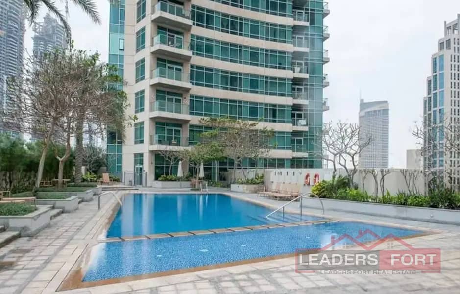 DOWNTOWN | Prime Location | Fully Furnished - Image 11