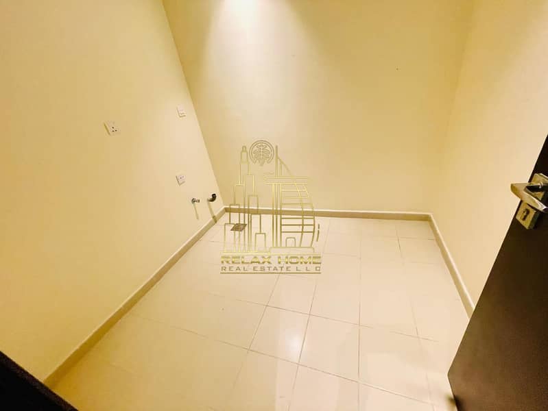 Luxurious 3BHK | Maid’s Room | SZR View | Near Metro Station - Image 9