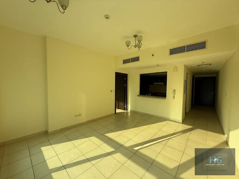 SPACIOUS LAYOUT | PRIME MARINA WALK LOCATION - Image 6