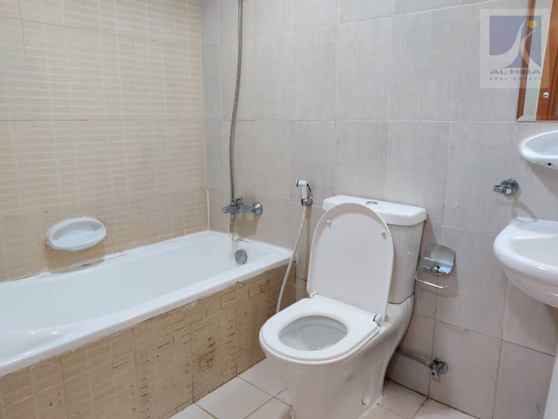 VACANT ON TRANSFER - Studio in Lakeside B - FOR SALE- - Image 6