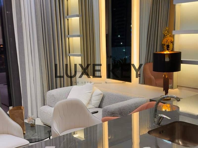 Upgraded | Burj Khalifa View | Vacant