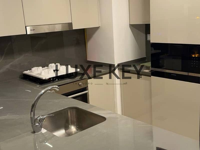 Upgraded | Burj Khalifa View | Vacant