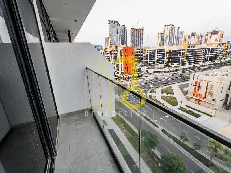 PRIME LOCATION | Fully Furnished I Boulevard View - Image 9