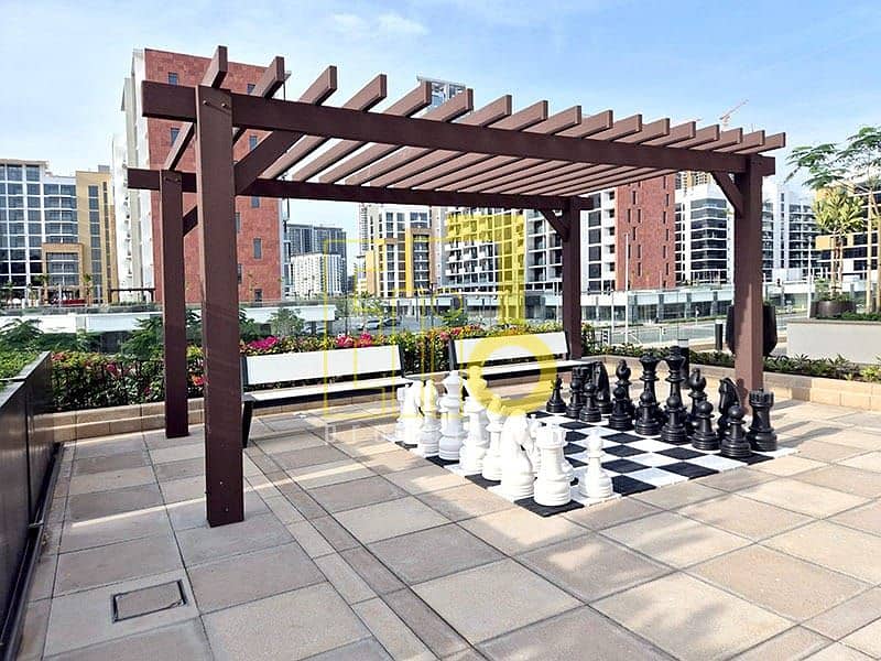 PRIME LOCATION | Fully Furnished I Boulevard View - Image 16