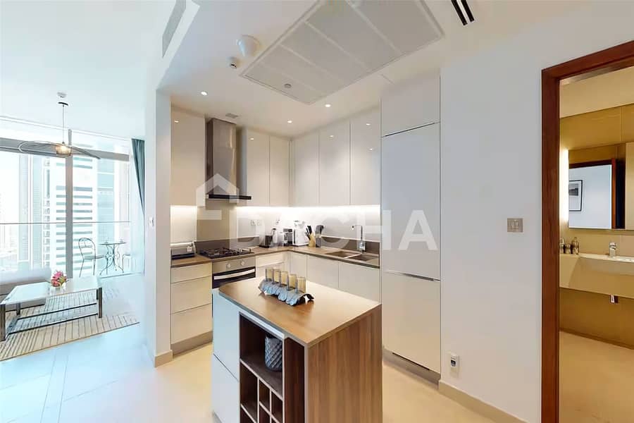 BEST PRICED | HIGH FLOOR | LARGE LAYOUT | BALCONY - Image 9