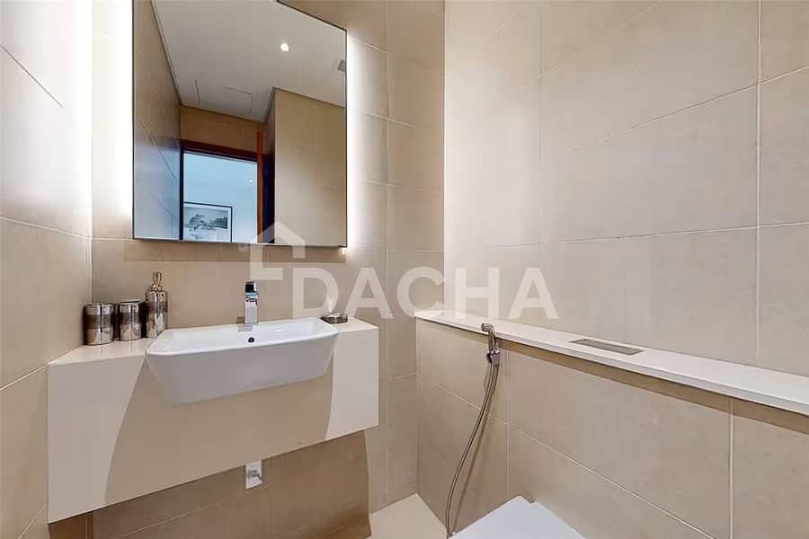 BEST PRICED | HIGH FLOOR | LARGE LAYOUT | BALCONY - Image 19