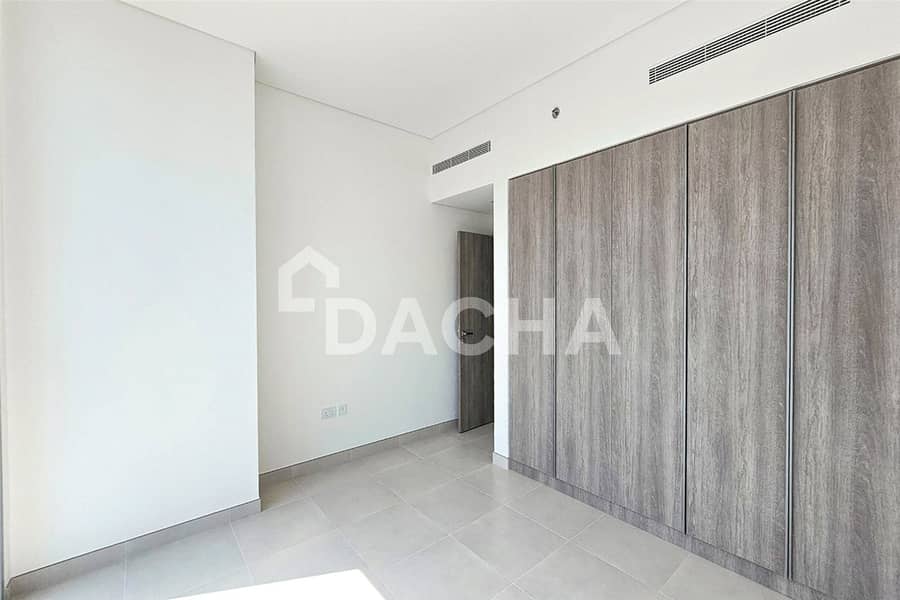 BEST PRICE | Sea Marina View | Vacant | High Floor - Image 17