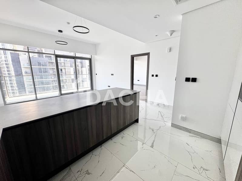 Brand New 1BR |Spacious Lay Out |Burj Khalifa view - Image 8