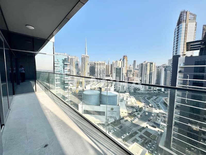 Brand New 1BR |Spacious Lay Out |Burj Khalifa view - Image 11