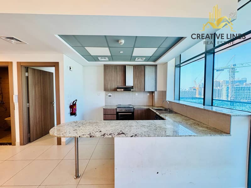 Ready To move spacious 1 bedroom apartment next To Park