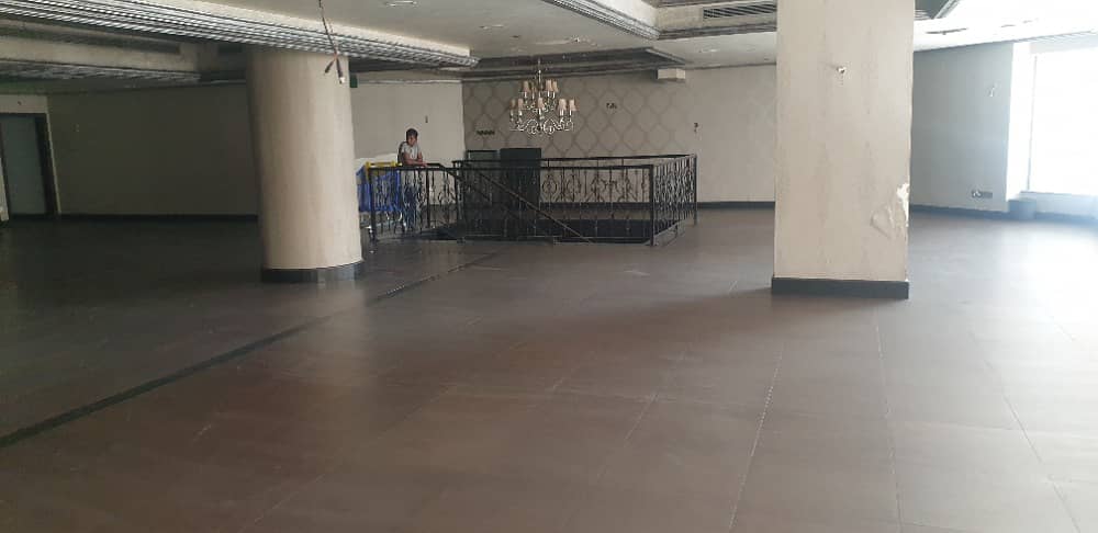 Shop for Rent ( 5000 Sq. ft) ( Ceiling & Floring Done) Rent 230k In Nahda 1,Dubai